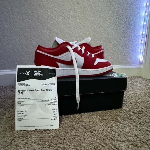 Jordan 1 low gym red